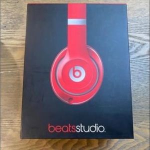 Beats by Dre beats studio Red Over Ear Headphones